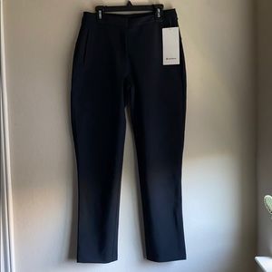 Lululemon On The Move Pant BNWT